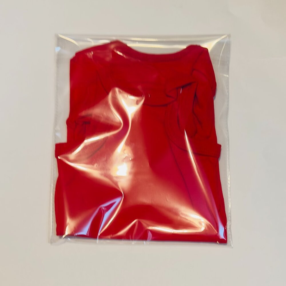 Red Onesis - Picture 4 of 4